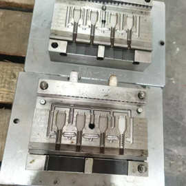 長安塑膠模具制造與塑膠制品產業 技術與創新驅動的發展